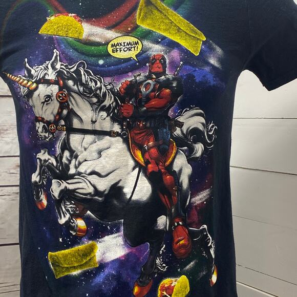 Marvel Deadpool Unicorn Taco Maximum Effort Dreaming of Burritos T-Shirt Rainbow - Picture 2 of 4